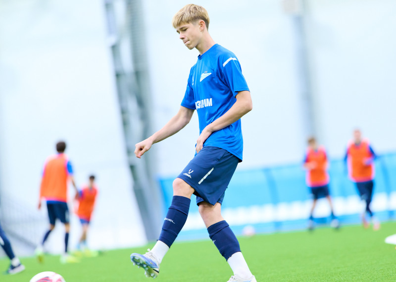 Тренировка «Зенита» U-18 перед матчем с «Чертаново» U-18