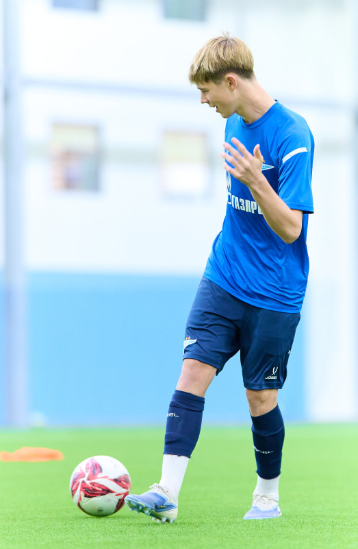 Тренировка «Зенита» U-18 перед матчем с «Чертаново» U-18