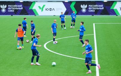 Тренировка «Зенита» U-18 перед матчем с «Чертаново» U-18