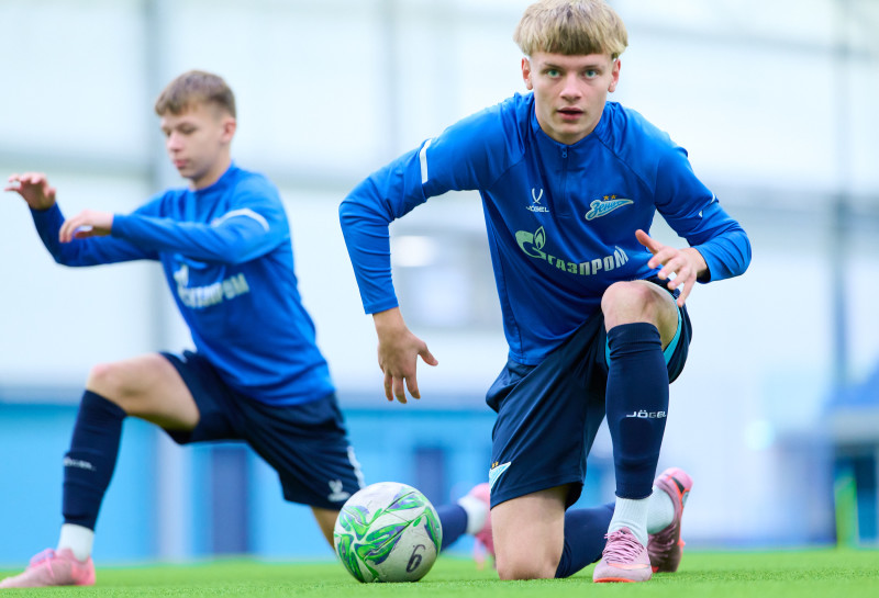 Тренировка «Зенита» U-17 перед матчем с «Чертаново» U-17
