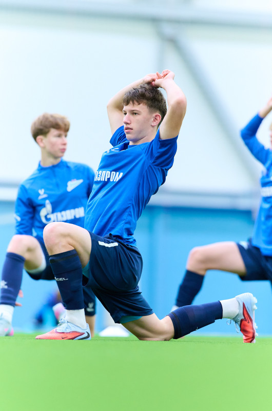 Тренировка «Зенита» U-17 перед матчем с «Чертаново» U-17