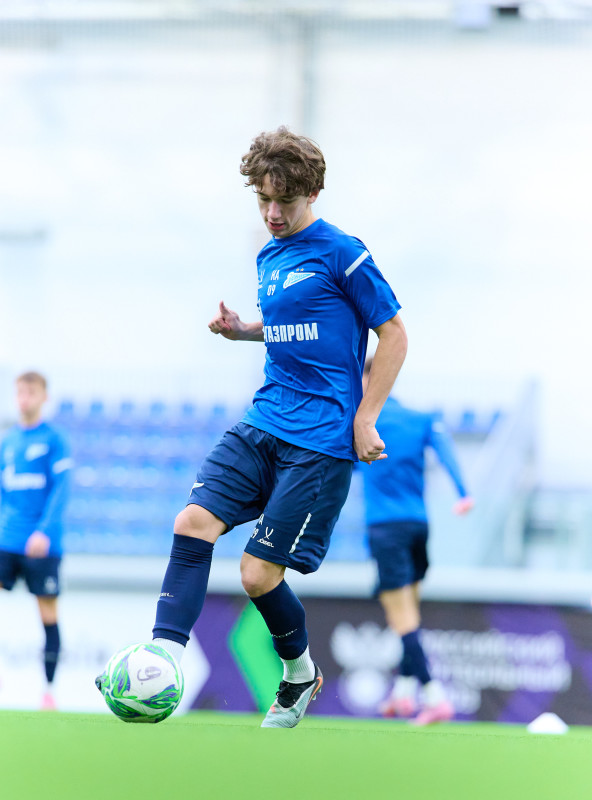 Тренировка «Зенита» U-17 перед матчем с «Чертаново» U-17