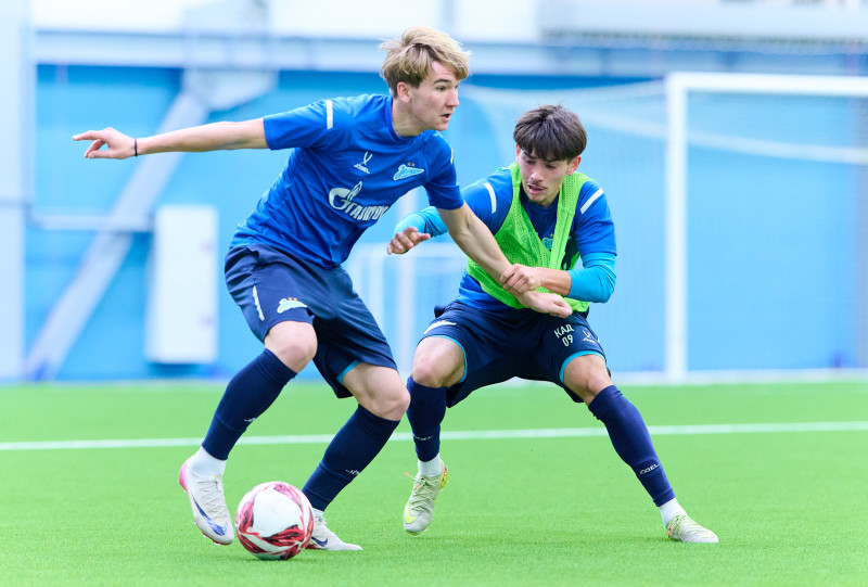 Товарищеский матч между «Зенитом» U-18 и «Зенитом» U-17