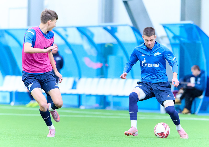 Товарищеский матч между «Зенитом» U-18 и «Зенитом» U-17