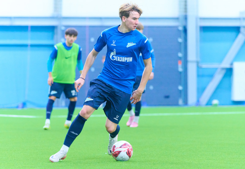 Товарищеский матч между «Зенитом» U-18 и «Зенитом» U-17