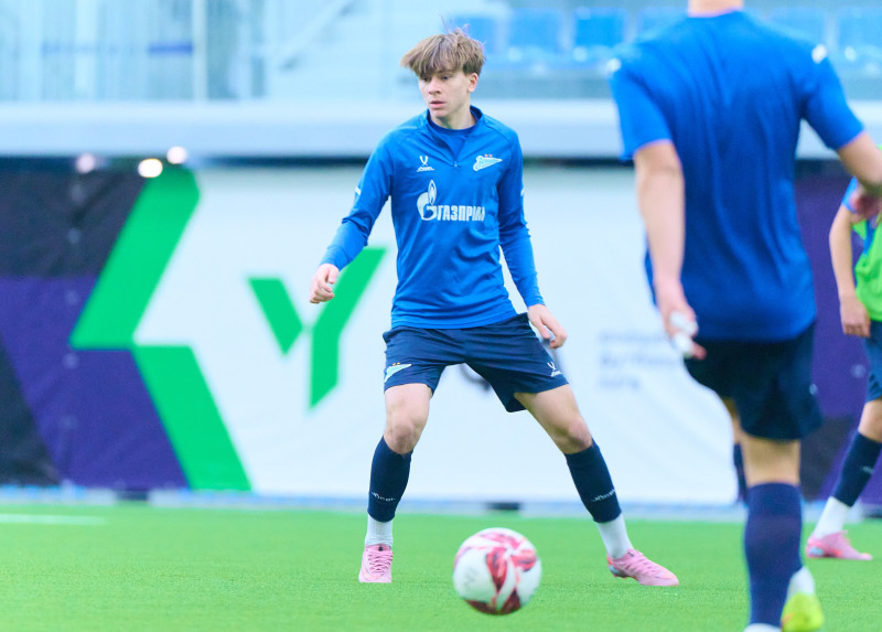 Товарищеский матч между «Зенитом» U-18 и «Зенитом» U-17