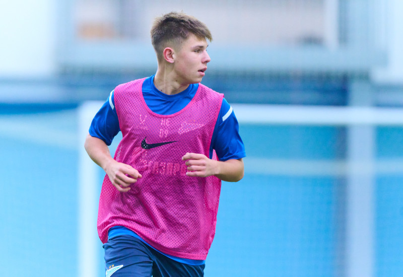 Товарищеский матч между «Зенитом» U-18 и «Зенитом» U-17