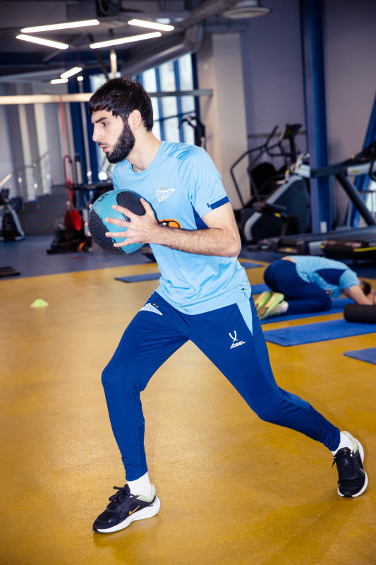 Тренировка «Зенита» перед матчем с «Пари НН»