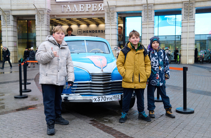 Открытие фирменного магазина ФК «Зенит» в ТРЦ «Галерея»