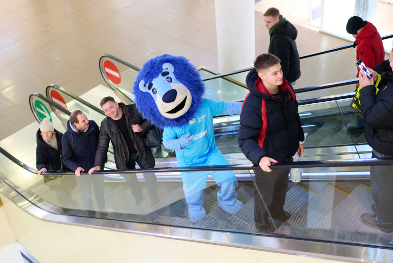 Открытие фирменного магазина ФК «Зенит» в ТРЦ «Галерея»