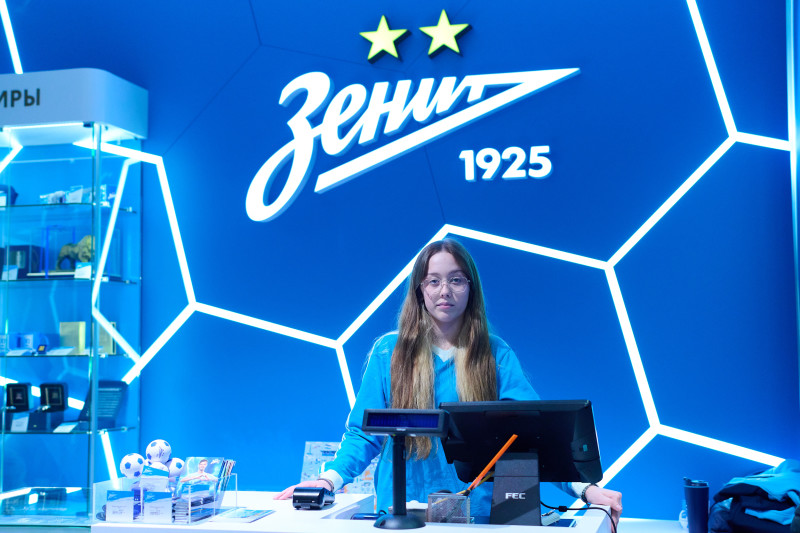 Открытие фирменного магазина ФК «Зенит» в ТРЦ «Галерея»