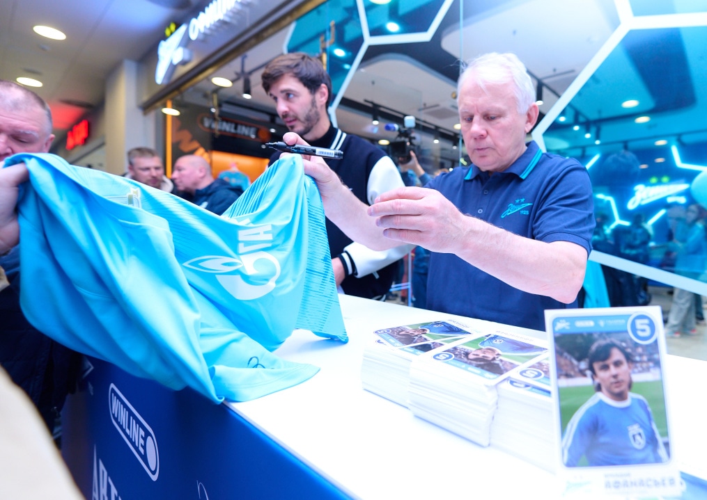 Открытие фирменного магазина ФК «Зенит» в ТРЦ «Галерея»
