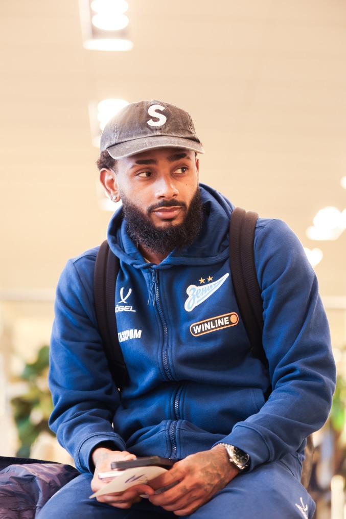 Вылет команды на матч с ФК «Пари НН»