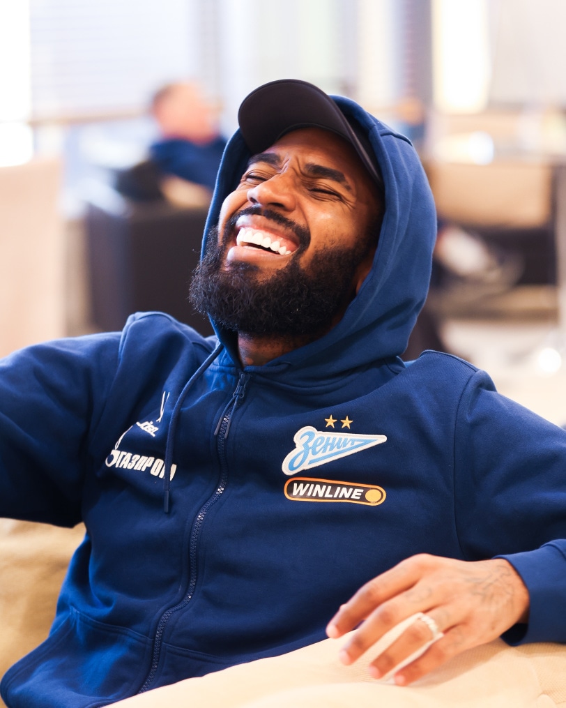 Вылет команды на матч с ФК «Пари НН»