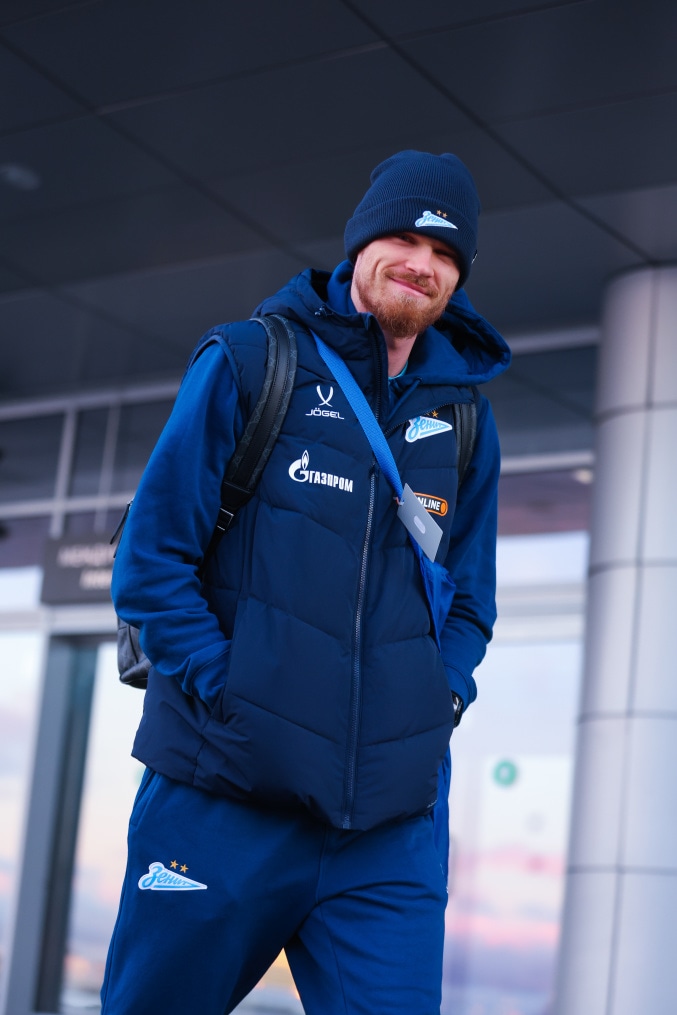 Вылет команды на матч с ФК «Пари НН»