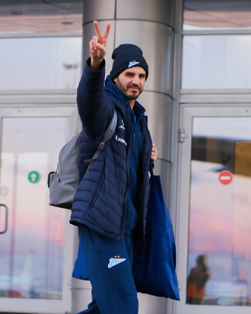 Вылет команды на матч с ФК «Пари НН»