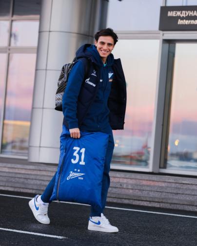 Вылет команды на матч с ФК «Пари НН»