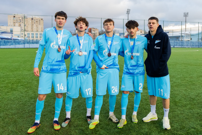 Награждение «Зенита» U-17 по итогам сезона 2025 ЮФЛ-2