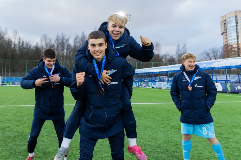 Награждение «Зенита» U-17 по итогам сезона 2025 ЮФЛ-2