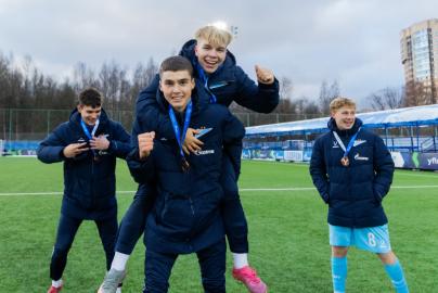 Награждение «Зенита» U-17 по итогам сезона 2025 ЮФЛ-2