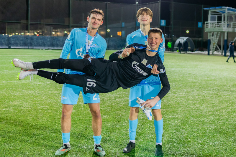 Награждение «Зенита» U-18 по итогам сезона 2025 ЮФЛ-1