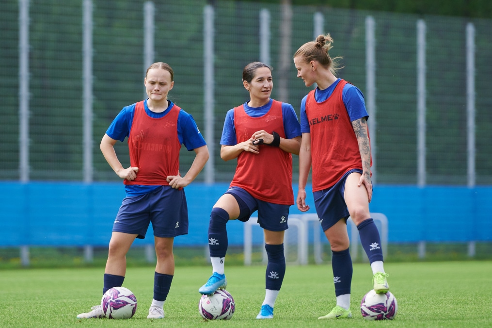 Тренировка женской команды «Зенит» в перерыве на матчи сборных