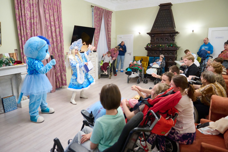 «100 добрых дел»: «Новогодний рейс» при поддержке «Газпром трансгаз»