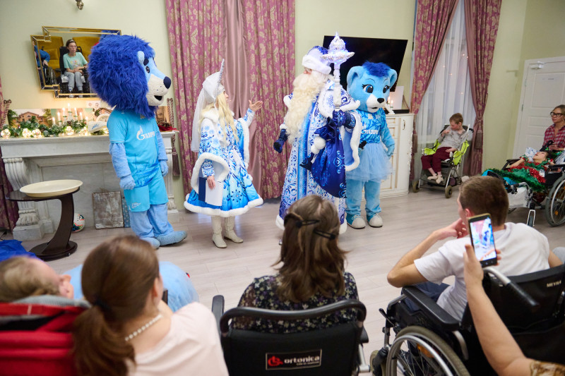 «100 добрых дел»: «Новогодний рейс» при поддержке «Газпром трансгаз»