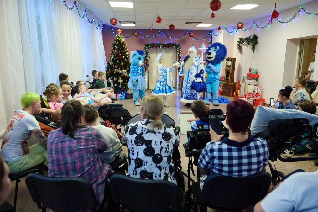 «100 добрых дел»: «Новогодний рейс» при поддержке «Газпром трансгаз»