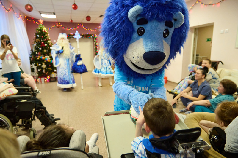 «100 добрых дел»: «Новогодний рейс» при поддержке «Газпром трансгаз»