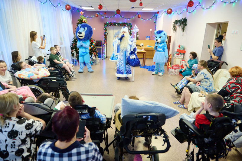 «100 добрых дел»: «Новогодний рейс» при поддержке «Газпром трансгаз»