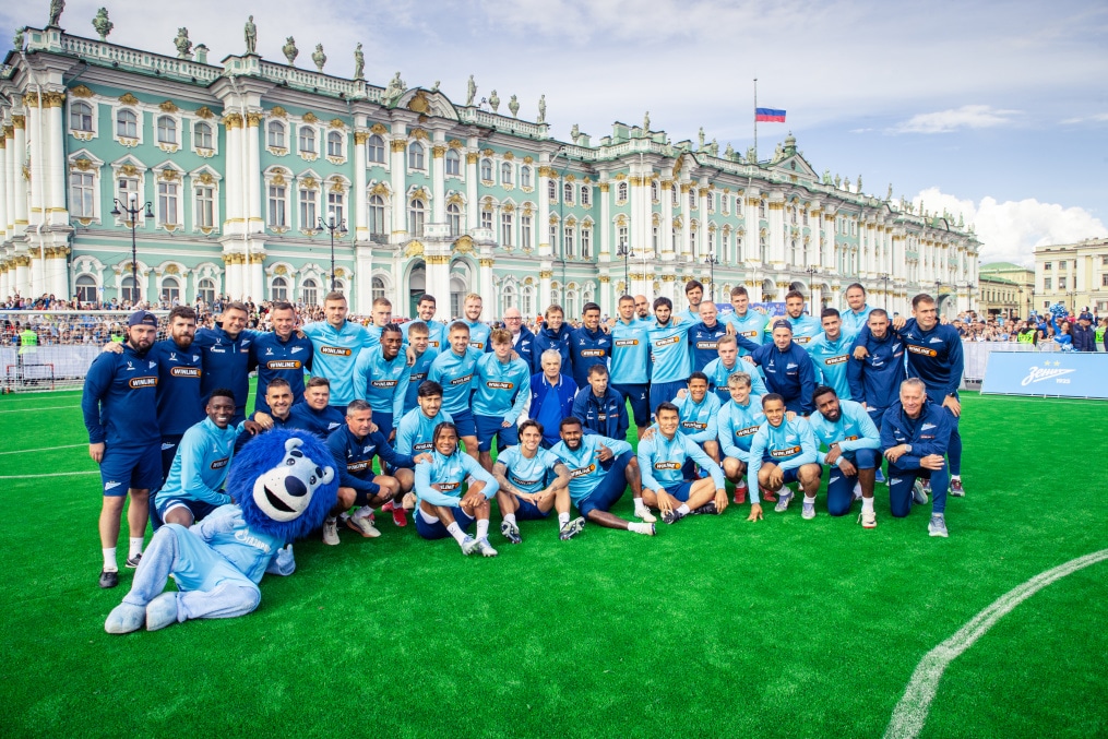 «Зенит» на Дворцовой: самая масштабная открытая тренировка