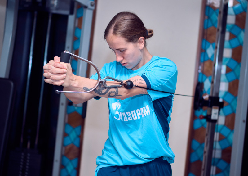 Зимний учебно-тренировочный сбор женской команды «Зенит» в Турции: 10 февраля, утренняя тренировка