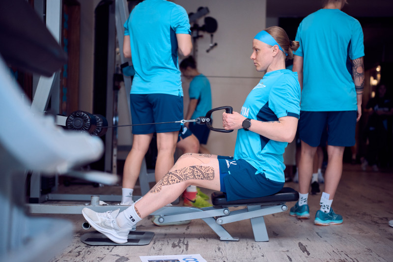 Зимний учебно-тренировочный сбор женской команды «Зенит» в Турции: 10 февраля, утренняя тренировка