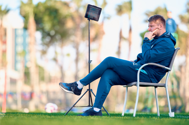 Зимний учебно-тренировочный сбор женской команды «Зенит» в Турции: 10 февраля, вечерняя тренировка