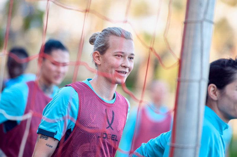 Зимний учебно-тренировочный сбор женской команды «Зенит» в Турции: 10 февраля, вечерняя тренировка