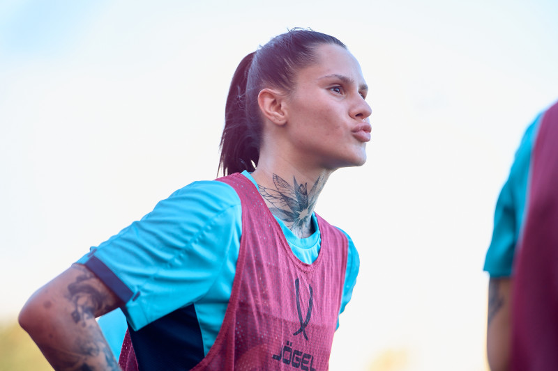 Зимний учебно-тренировочный сбор женской команды «Зенит» в Турции: 10 февраля, вечерняя тренировка