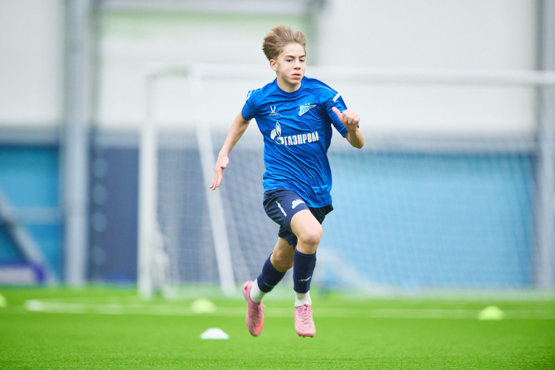 Тренировка «Зенита»-2011 в новом манеже «Газпром»-Академии