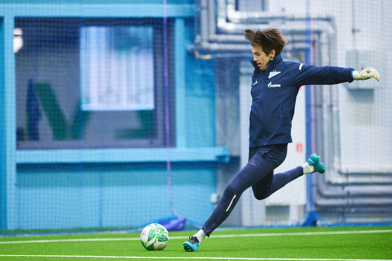 Тренировка «Зенита»-2011 в новом манеже «Газпром»-Академии