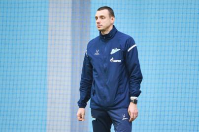 Тренировка «Зенита»-2011 в новом манеже «Газпром»-Академии