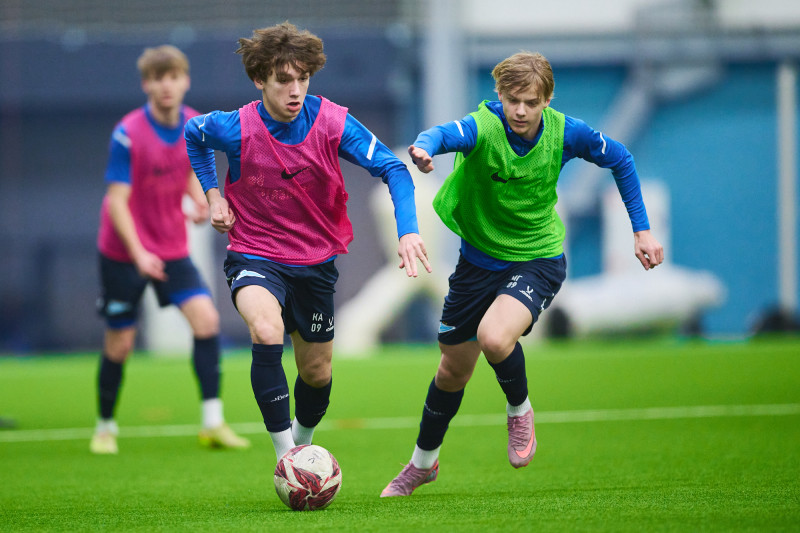 Тренировка «Зенита»-2009 в новом манеже «Газпром»-Академии ФК «Зенит»