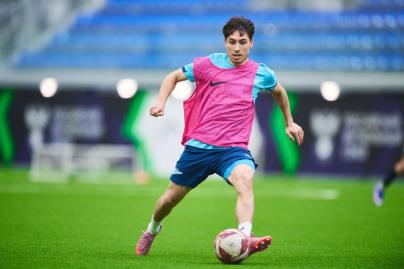 Тренировка «Зенита»-2009 в новом манеже «Газпром»-Академии ФК «Зенит»