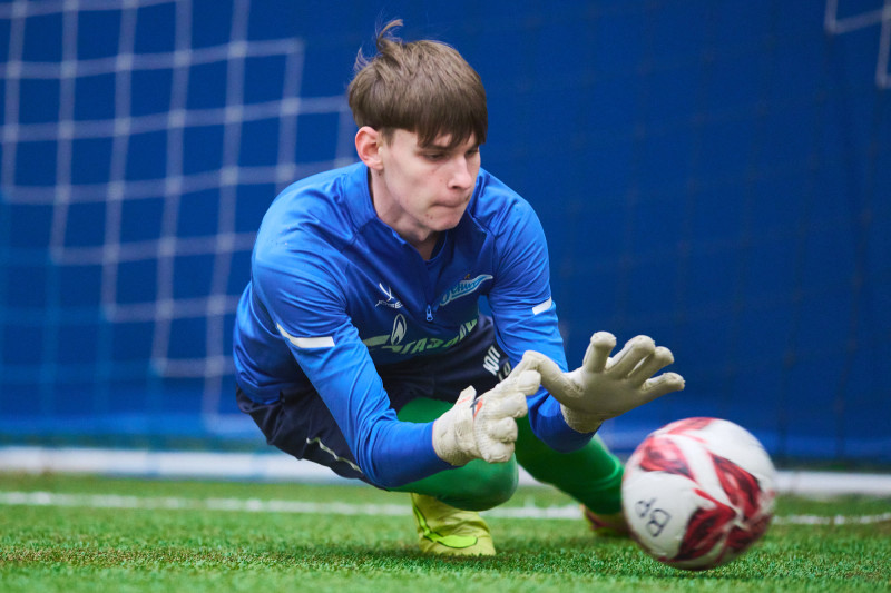 Тренировка «Зенита»-2010 в старом манеже «Газпром»-Академии