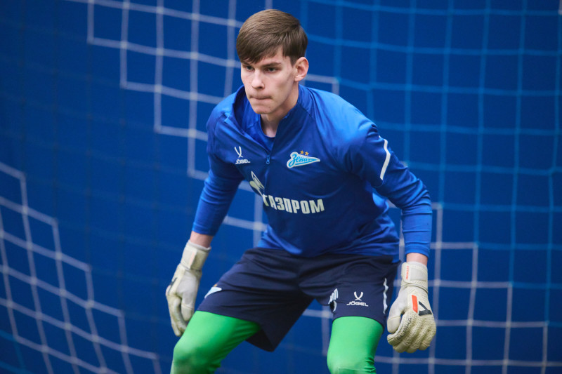 Тренировка «Зенита»-2010 в старом манеже «Газпром»-Академии