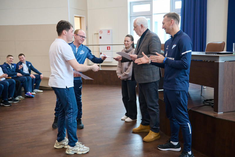 «Зенит-Чемпионика»: вручение сертификатов по итогам обучения в феврале 2026