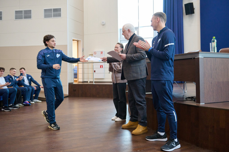 «Зенит-Чемпионика»: вручение сертификатов по итогам обучения в феврале 2026