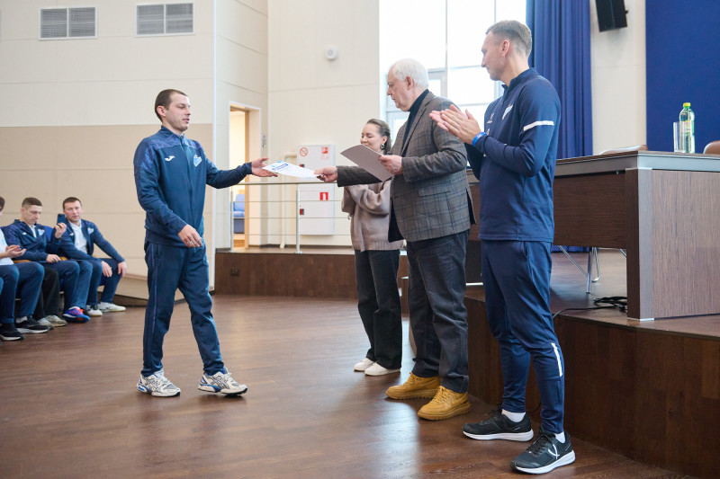 «Зенит-Чемпионика»: вручение сертификатов по итогам обучения в феврале 2026