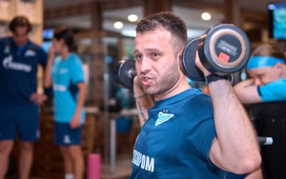 Зимний учебно-тренировочный сбор женской команды «Зенит» в Турции: 12 февраля, утренняя тренировка