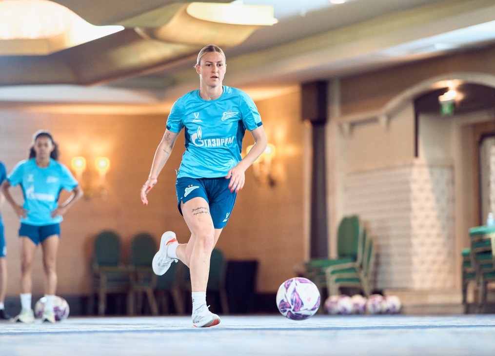 Зимний сбор женской команды «Зенит» в Турции: 13 февраля, утренняя тренировка