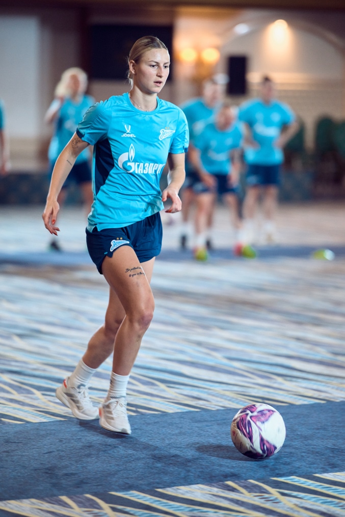 Зимний сбор женской команды «Зенит» в Турции: 13 февраля, утренняя тренировка